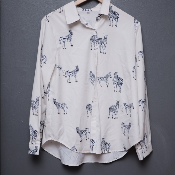 Tops - Women's White Zebra Print Shirt